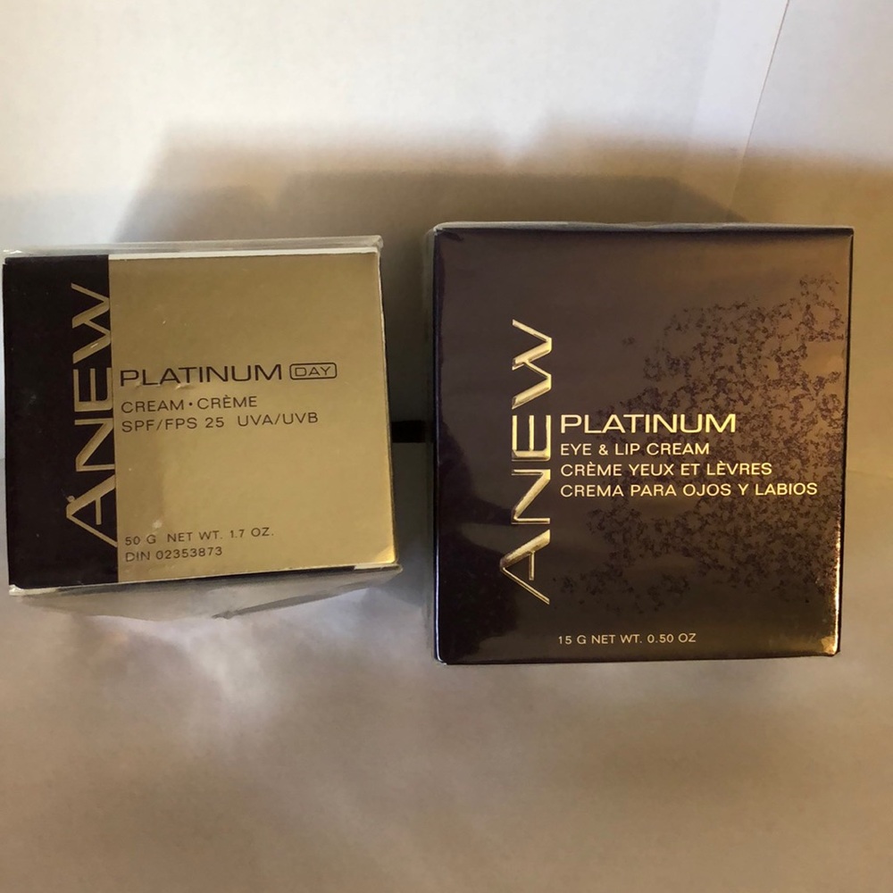 ANEW BUNDLE OF 2 DAY CREAM SPF 25 & EYE ,LIP CREAM - Picture 2 of 9